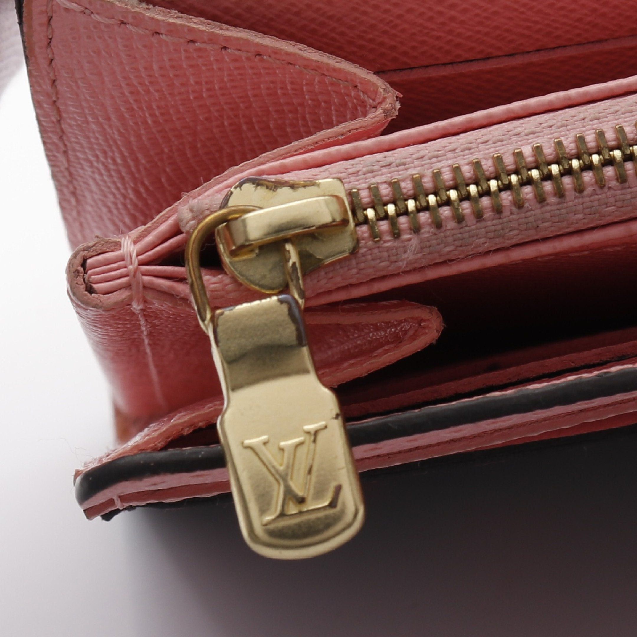 Louis Vuitton Louis Vuitton Portefeuil Sara Monogram Jungle Dot Sugar Pink Poppy Bi-Fold Long Wallet Brown Multicolor Size ONE SIZE - 10 Thumbnail