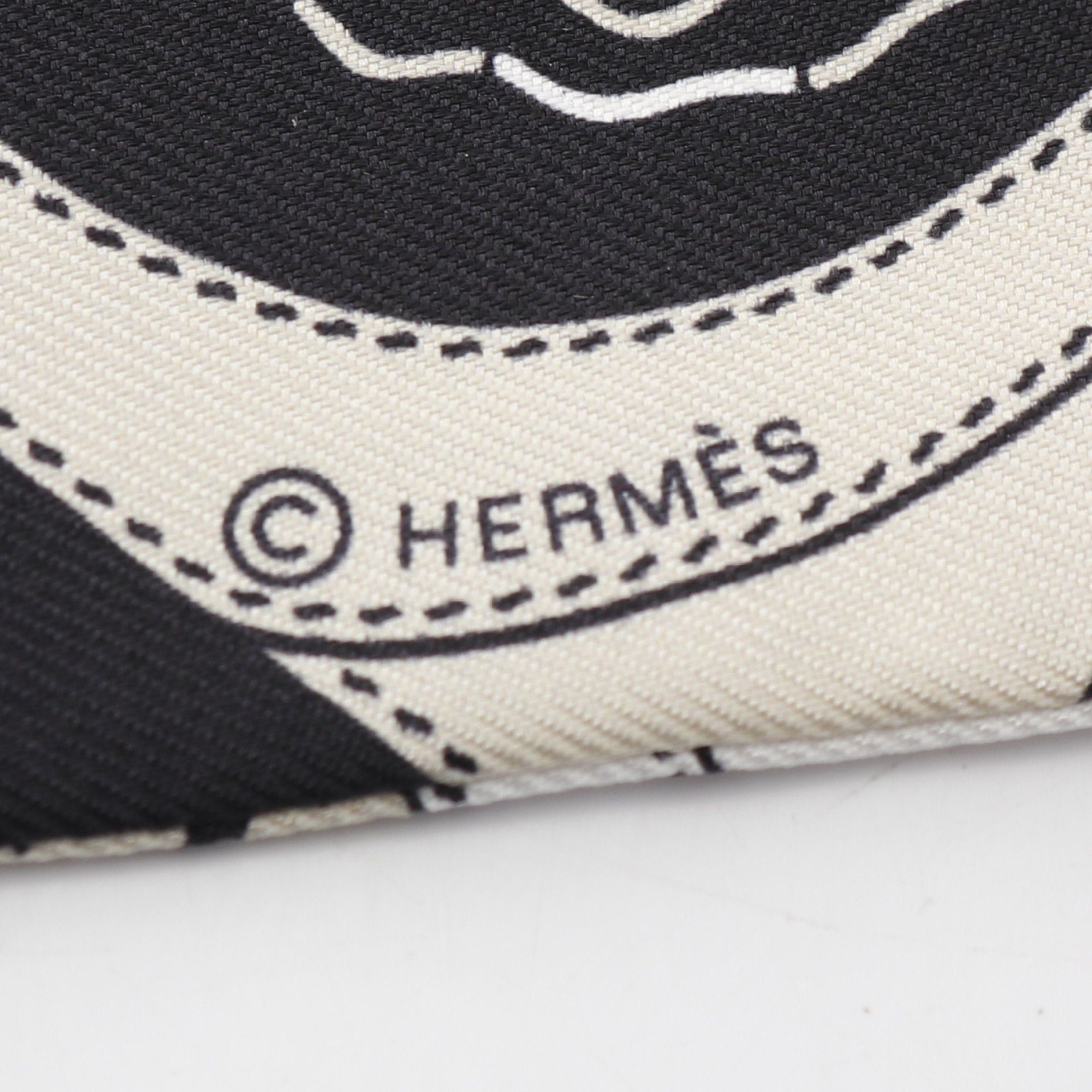 Hermes Hermes Twilly Festival Des Amazones Ribbon Scarf Silk Beige Black White Size ONE SIZE - 2 Thumbnail