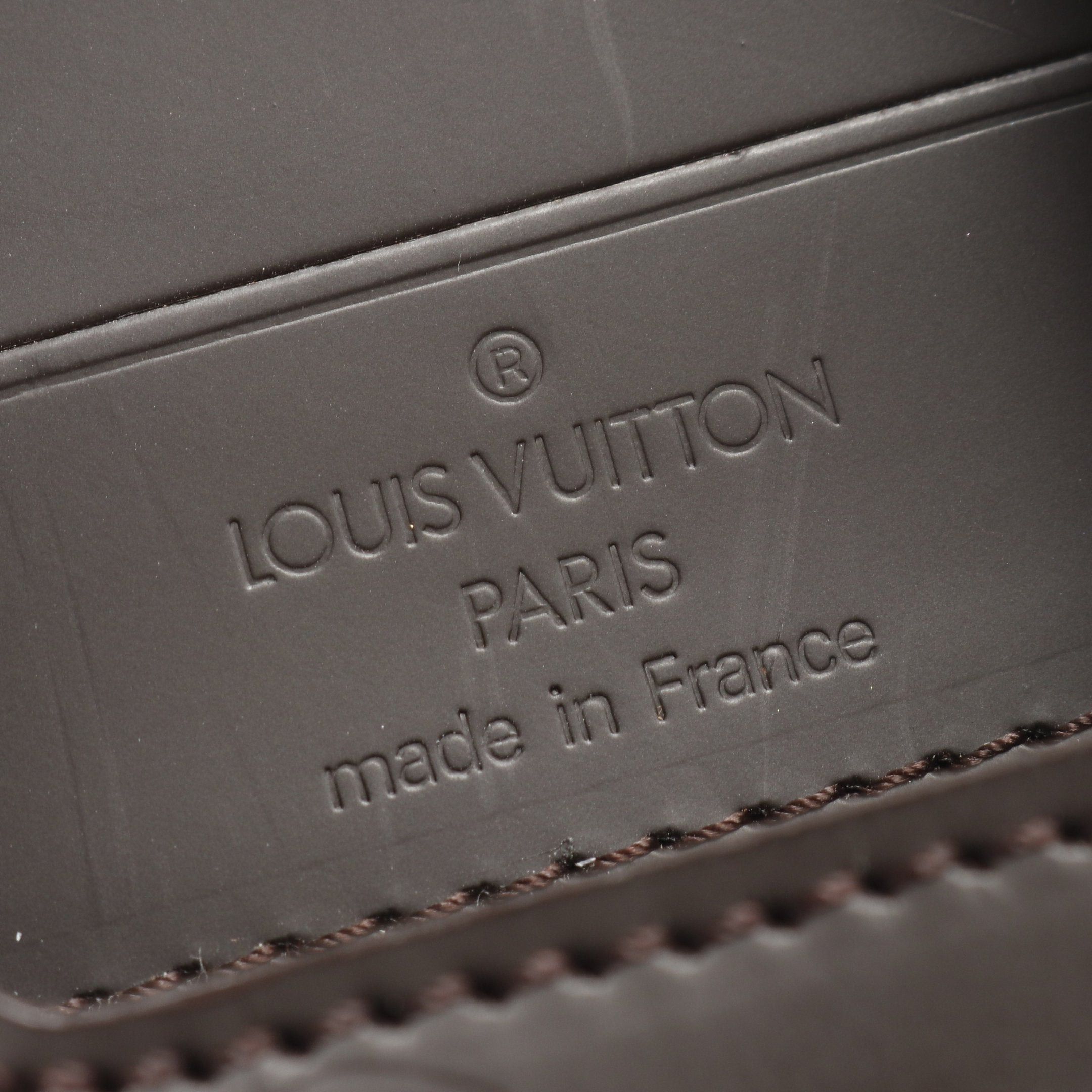 Louis Vuitton Louis Vuitton Buggy Monogram Glace Cafe Pouch Leather Brown Size ONE SIZE - 3 Thumbnail