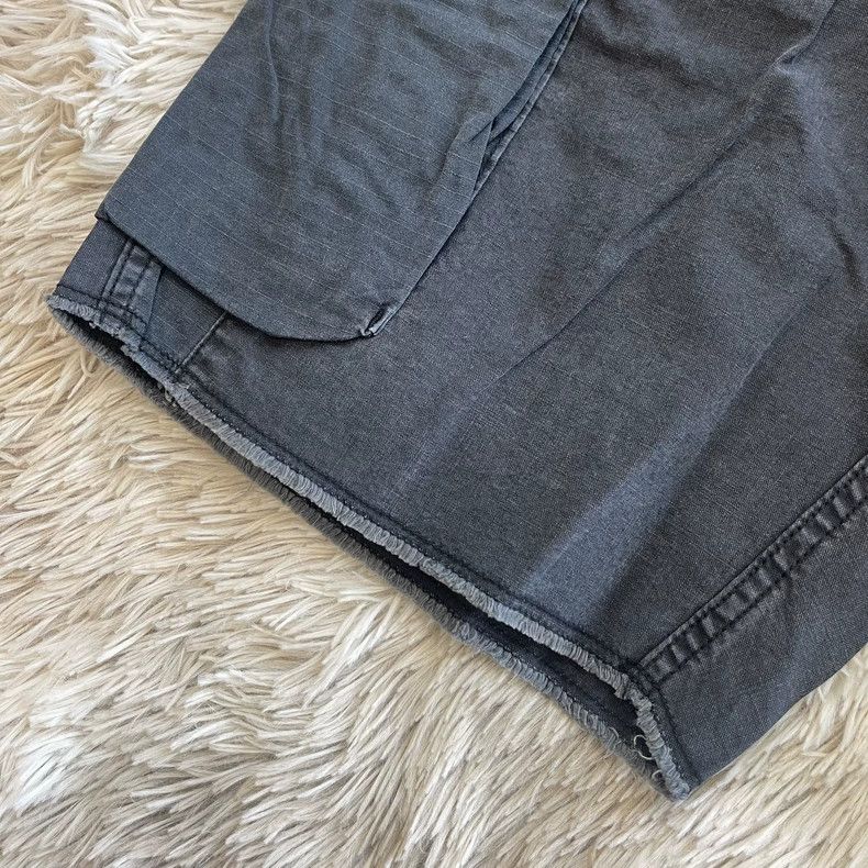 Madness New Madness Military Grey Cargo Shorts Size US 32 / EU 48 - 3 Thumbnail
