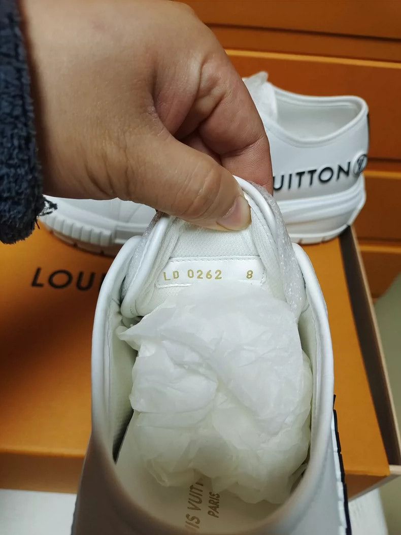 Louis Vuitton Louis Vuitton White Leather Lace-Up Sneakers Size US 8 / EU 41 - 7 Thumbnail