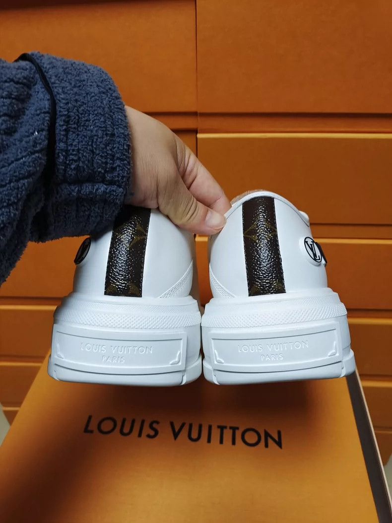Louis Vuitton Louis Vuitton White Leather Lace-Up Sneakers Size US 8 / EU 41 - 8 Thumbnail