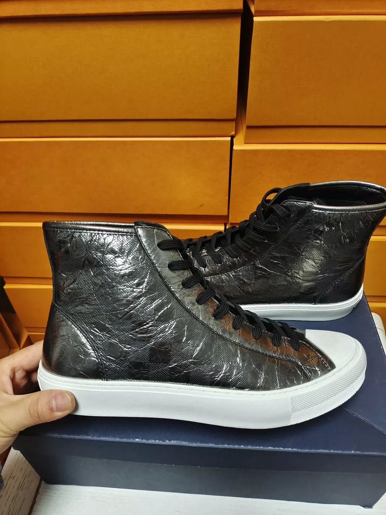 Louis Vuitton LV Metallic Lace-Up Sneakers Size 6.5 Size US 6.5 / EU 39-40 - 2 Thumbnail