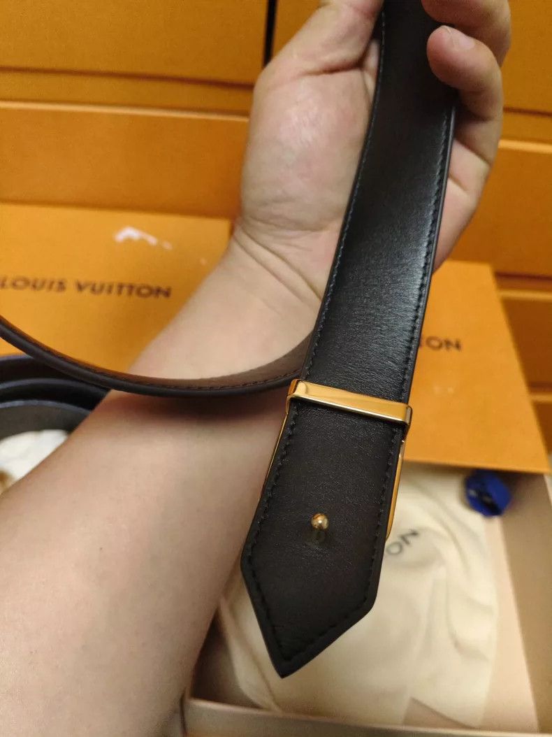 Louis Vuitton Louis Vuitton Monogram Leather Belt Brand New Size ONE SIZE - 8 Thumbnail