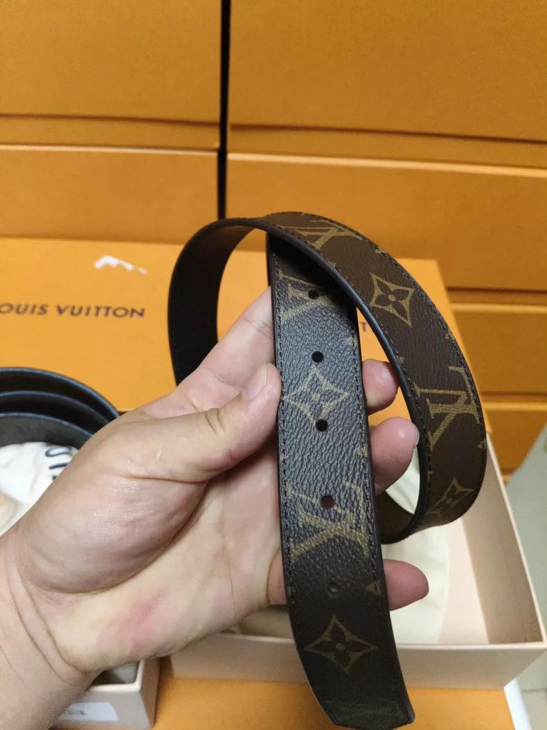 Louis Vuitton Louis Vuitton Monogram Leather Belt Brand New Size ONE SIZE - 6 Thumbnail