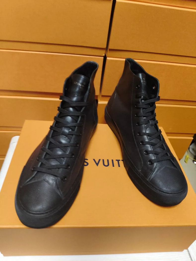 Louis Vuitton Louis Vuitton Embroidered High Top Sneakers Size US 9 / EU 42 - 5 Thumbnail