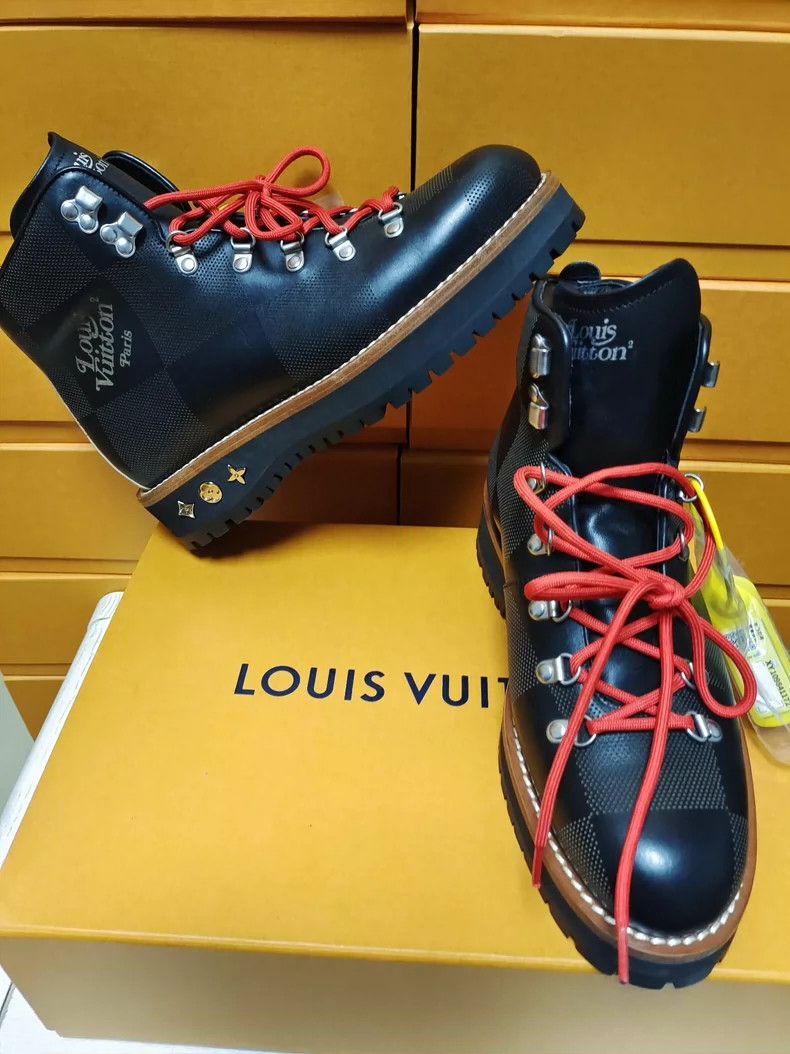 Louis Vuitton Louis Vuitton Men's Martin Boots Size 6.5 Size US 6.5 / EU 39-40 - 4 Thumbnail