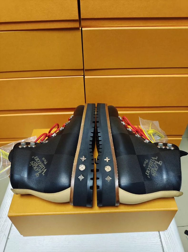 Louis Vuitton Louis Vuitton Men's Martin Boots Size 6.5 Size US 6.5 / EU 39-40 - 6 Thumbnail