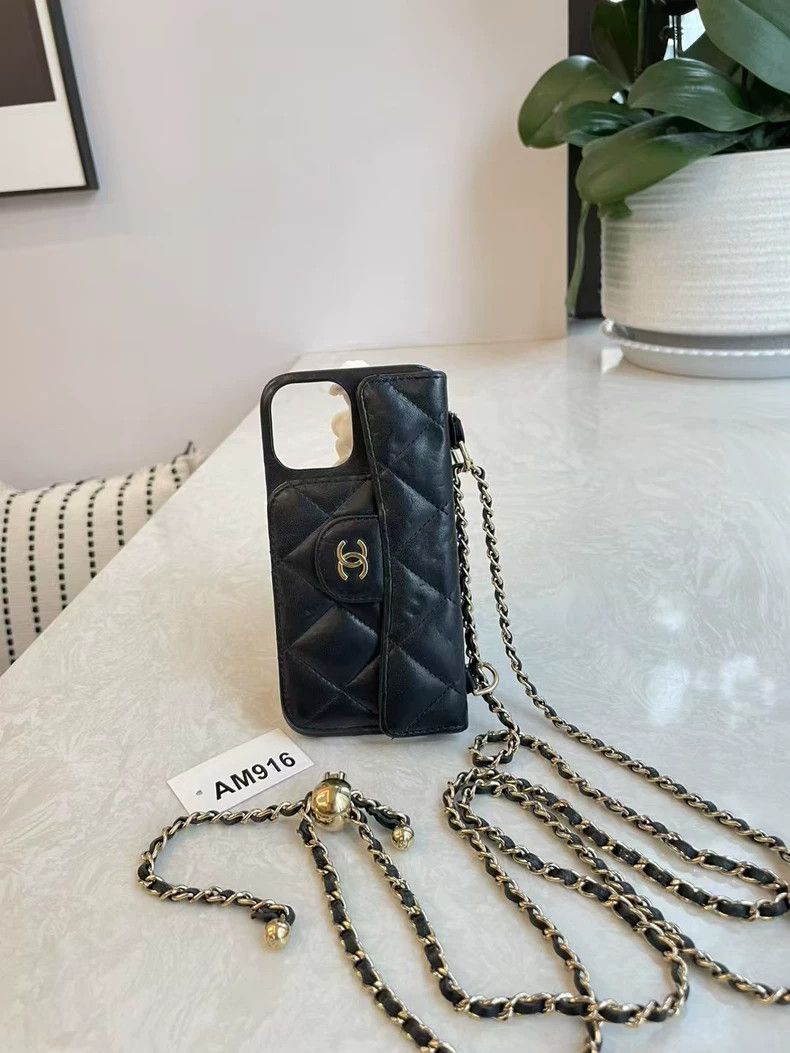 Chanel Chanel Chain Phone Case for iPhone 13 14 Size ONE SIZE - 3 Thumbnail