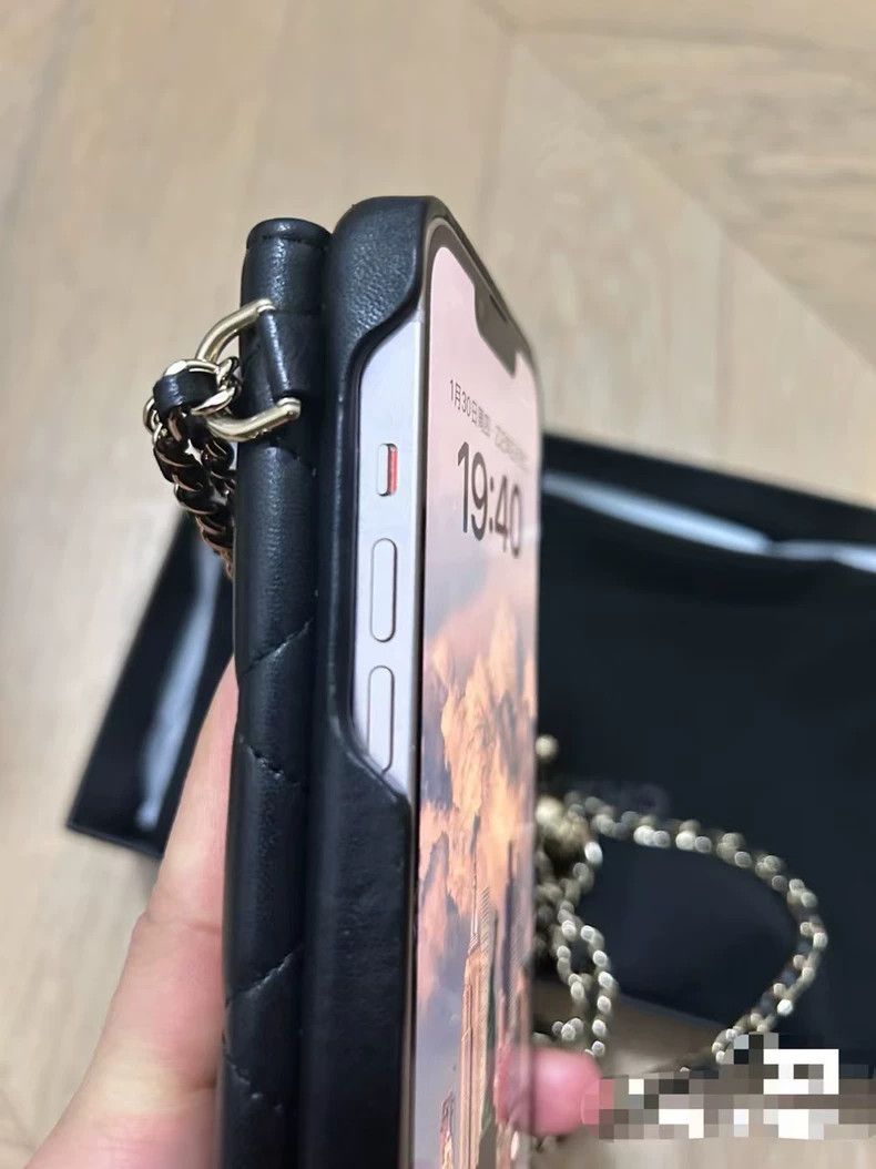 Chanel Chanel Chain Phone Case for iPhone 13 14 Size ONE SIZE - 9 Thumbnail