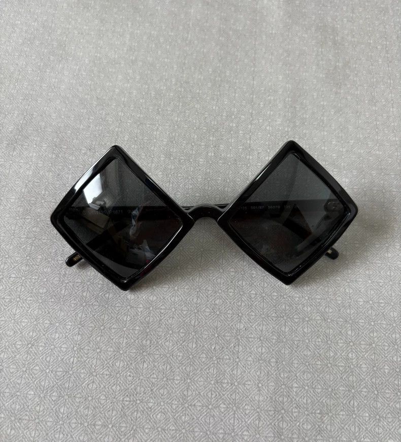 Dolce & Gabbana Vintage Dolce&Gabbana Unique Shape Sunglasses Size ONE SIZE - 2 Thumbnail