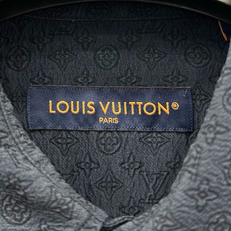 Louis Vuitton Louis Vuitton Navy Short Sleeve Shirt M Size US M / EU 48-50 / 2 - 4 Thumbnail