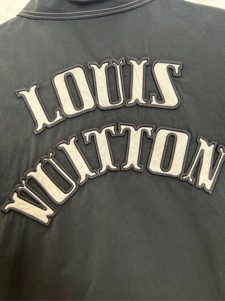 Louis Vuitton Louis Vuitton Short Sleeve Shirt with Tag Size US XL / EU 56 / 4 - 4 Thumbnail