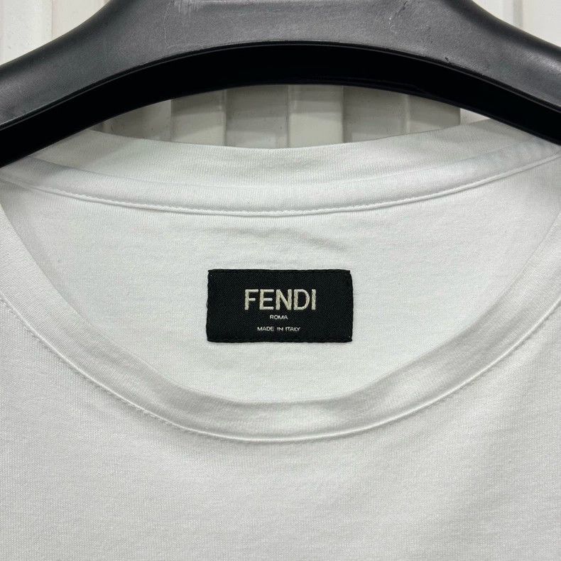 Fendi Fendi Gradient Logo Short Sleeve T-Shirt Size US S / EU 44-46 / 1 - 5 Thumbnail
