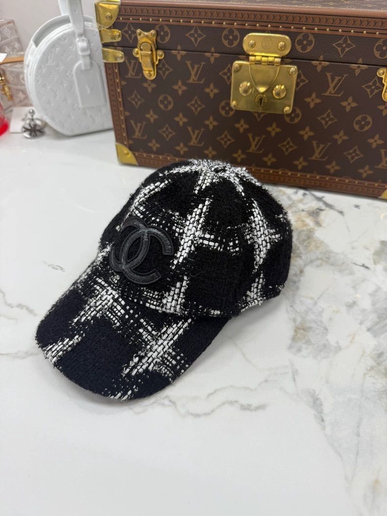 Chanel Chanel Tweed Logo Baseball Cap Size ONE SIZE - 3 Thumbnail