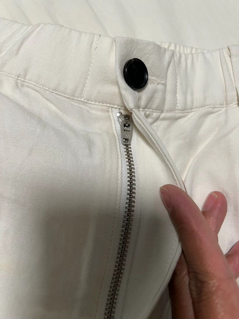 H&M Casual Men's Shorts in Size S Size US 39 - 3 Thumbnail
