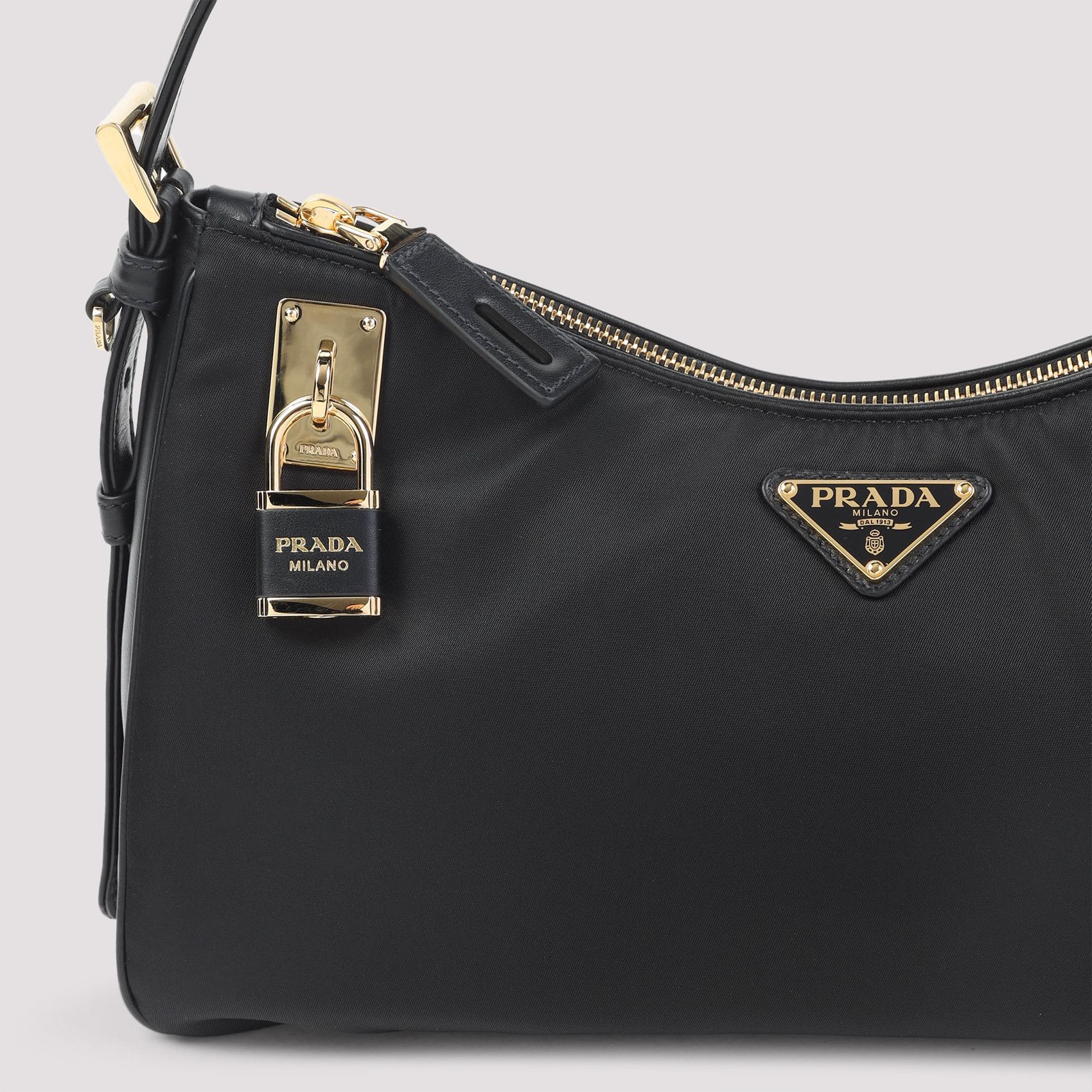 Prada Prada Sacca Handbag Size ONE SIZE - 3 Thumbnail