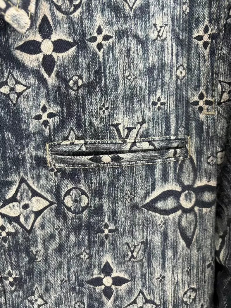 Louis Vuitton Louis Vuitton Printed Denim Jacket Size 46 Size US L / EU 52-54 / 3 - 3 Thumbnail