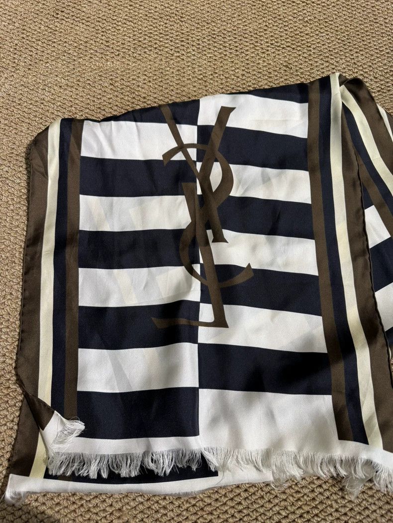 Yves Saint Laurent YSL Scarf with Black and White Stripes Size ONE SIZE - 6 Thumbnail