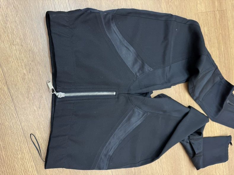 Louis Vuitton Louis Vuitton Black Motorcycle Pants with Zippers Size US 34 / EU 50 - 3 Thumbnail