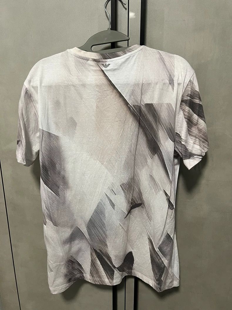 Emporio Armani Emporio Armani Men's Casual Short Sleeve T-Shirt Size US L / EU 52-54 / 3 - 2 Thumbnail