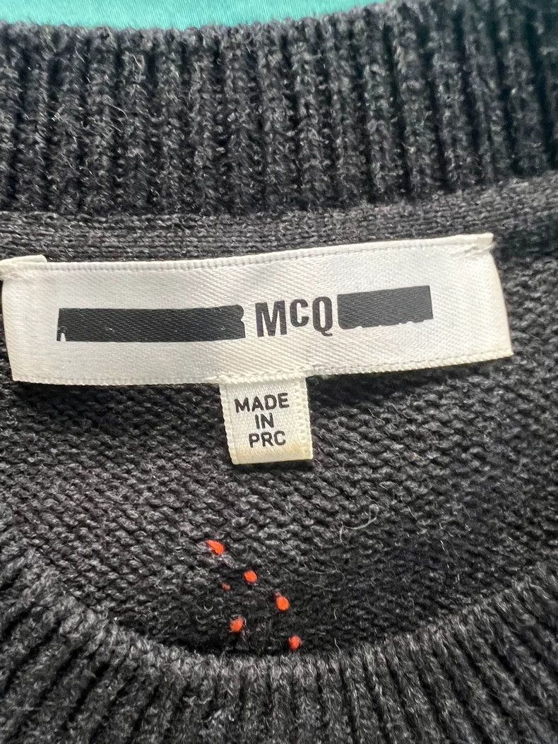 Alexander McQueen Mcq Alexander McQueen Embroidered Knit Sweater Size US S / EU 44-46 / 1 - 3 Thumbnail