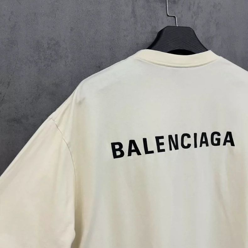 Balenciaga Balenciaga Logo Short Sleeve T-Shirt Size US XL / EU 56 / 4 - 3 Thumbnail