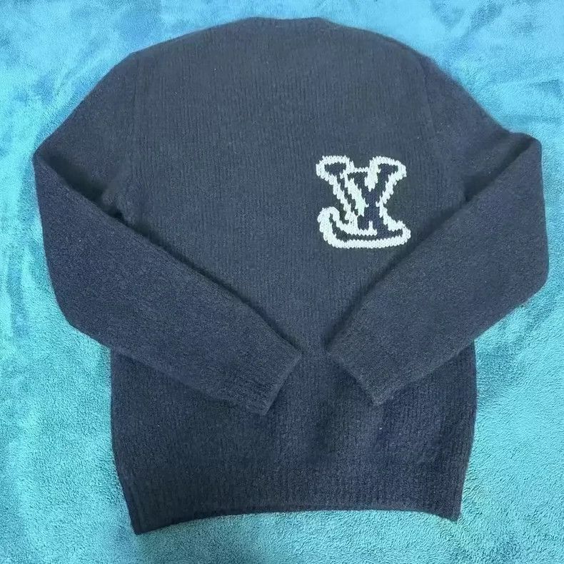 Louis Vuitton Louis Vuitton Logo Casual Crew Neck Sweater Size US XL / EU 56 / 4 - 2 Thumbnail