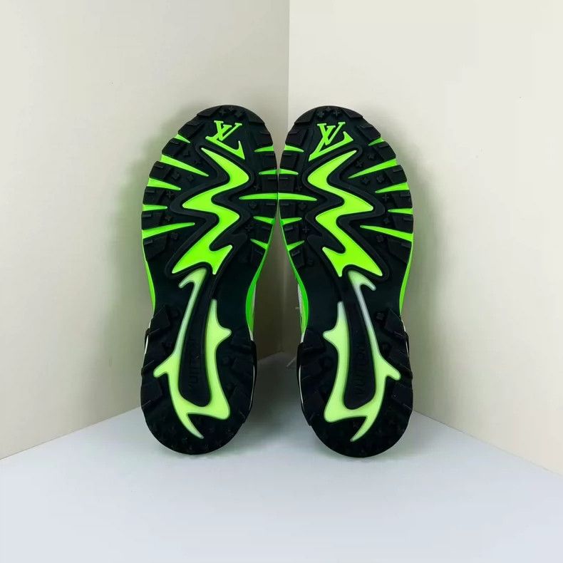 Louis Vuitton Louis Vuitton Tatic Runner Retro Casual Shoes Size US 10.5 / EU 43-44 - 5 Thumbnail