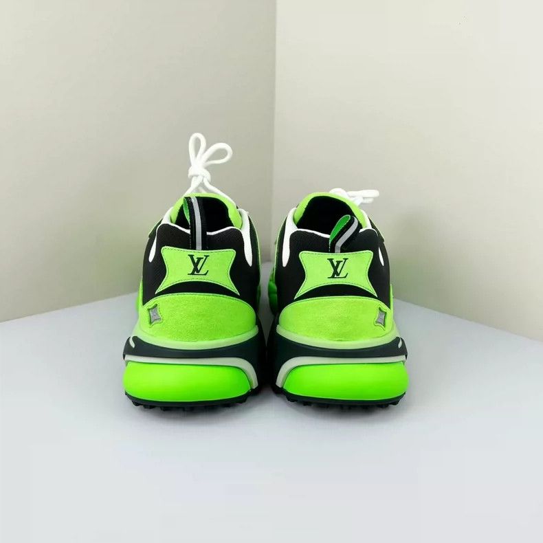 Louis Vuitton Louis Vuitton Tatic Runner Retro Casual Shoes Size US 10.5 / EU 43-44 - 2 Thumbnail