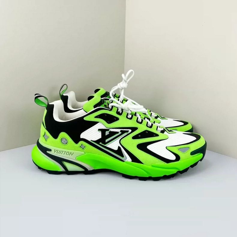 Louis Vuitton Louis Vuitton Tatic Runner Retro Casual Shoes Size US 10.5 / EU 43-44 - 4 Thumbnail