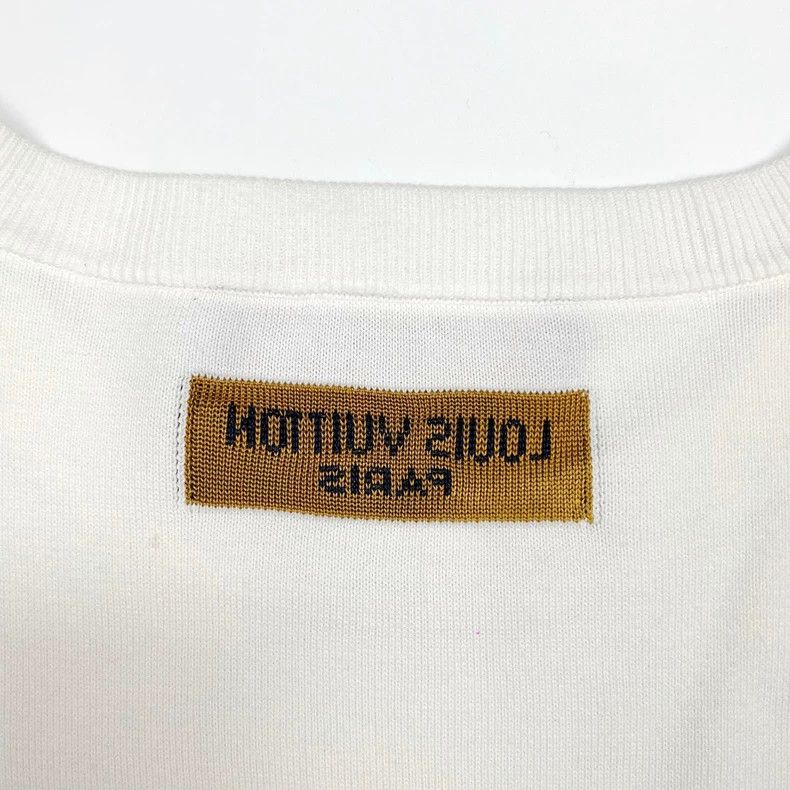 Louis Vuitton Louis Vuitton White Short Sleeve Knitted Shirt Size US M / EU 48-50 / 2 - 4 Thumbnail