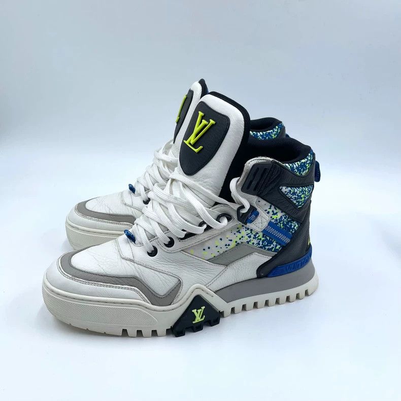 Louis Vuitton Louis Vuitton Fluorescent Color Outdoor Boots Size US 8.5 / EU 41-42 - 2 Thumbnail
