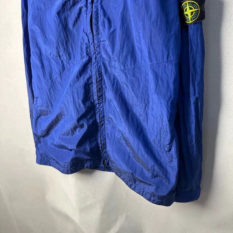 Stone Island Stone Island Metal Nylon Royal Blue Jacket Size US XXL / EU 58 / 5 - 2 Thumbnail