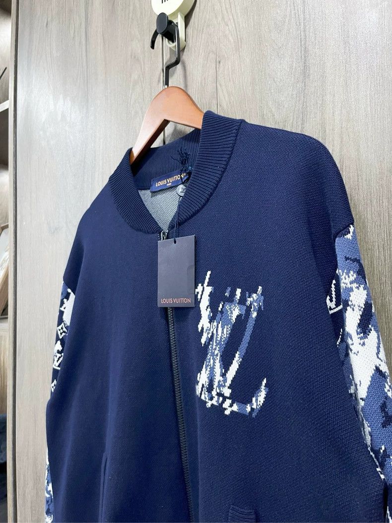 Louis Vuitton Louis Vuitton Knit Jacket with Louis Logo Size US M / EU 48-50 / 2 - 2 Thumbnail