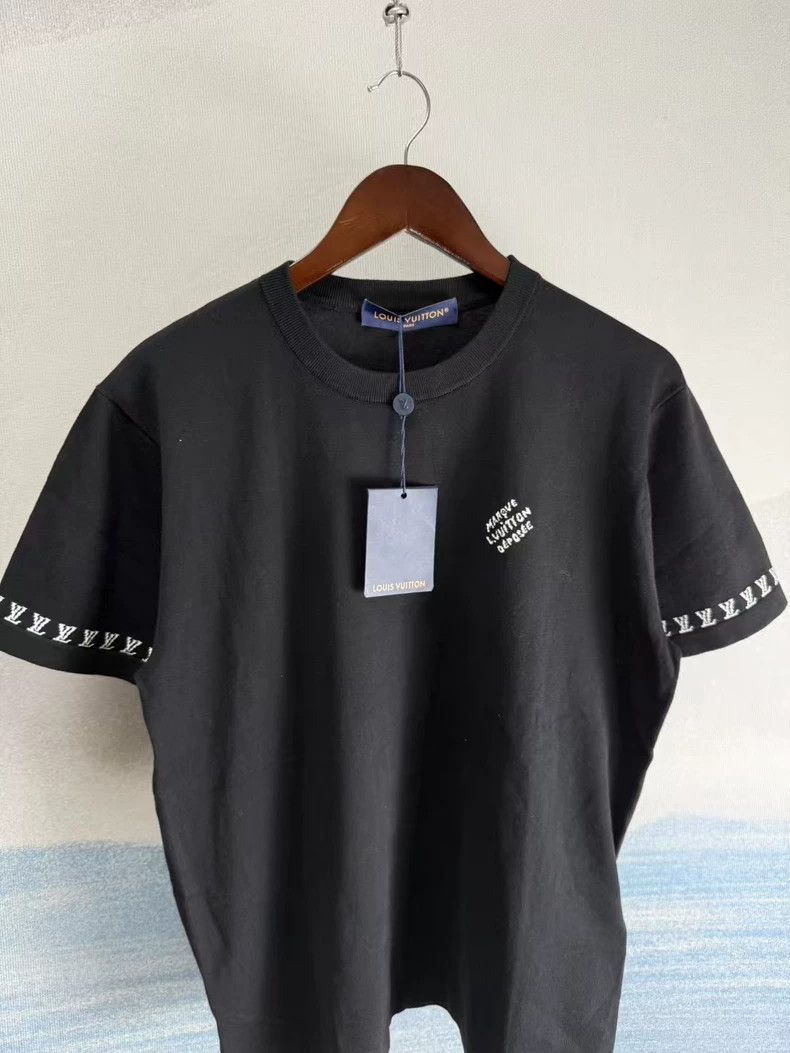 Louis Vuitton Louis Vuitton Black Short Sleeve Knitted Shirt Size US S / EU 44-46 / 1 - 2 Thumbnail
