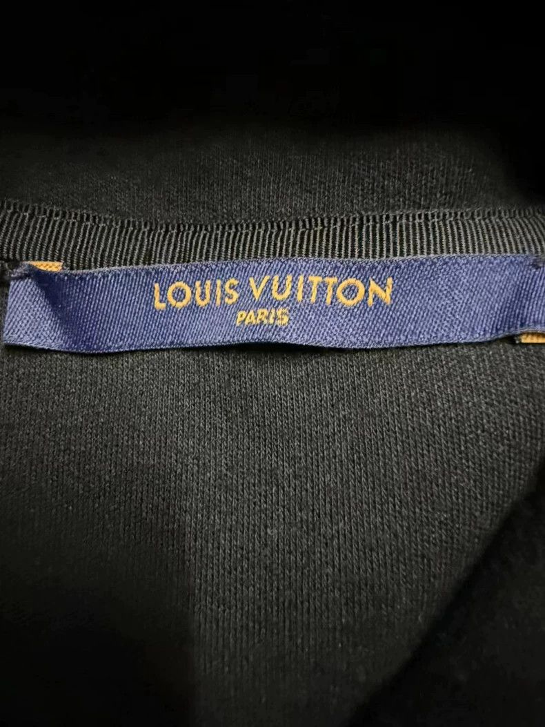 Louis Vuitton Louis Vuitton Black Hoodie with Tag Size US XL / EU 56 / 4 - 4 Thumbnail
