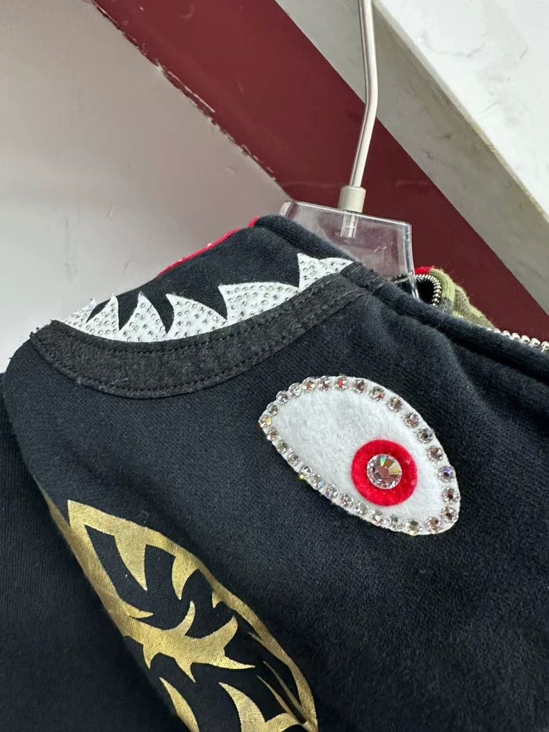 Bape Bape Shark Jacket with Jewelry Detail Size US L / EU 52-54 / 3 - 4 Thumbnail