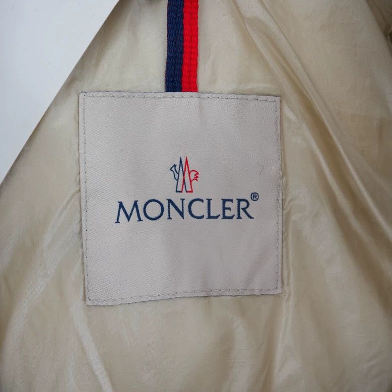 Moncler Moncler Beige Puffer Jacket with Detachable Hood Size US M / EU 48-50 / 2 - 4 Thumbnail