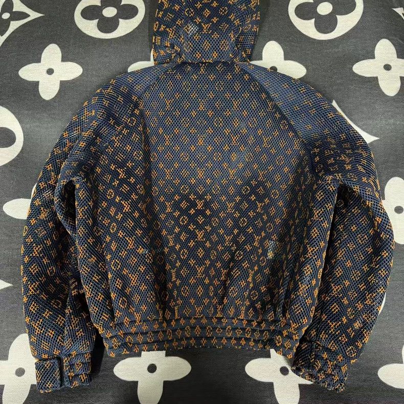 Louis Vuitton LV Gradient Mesh Waistcoat with Pattern Size US L / EU 52-54 / 3 - 2 Thumbnail