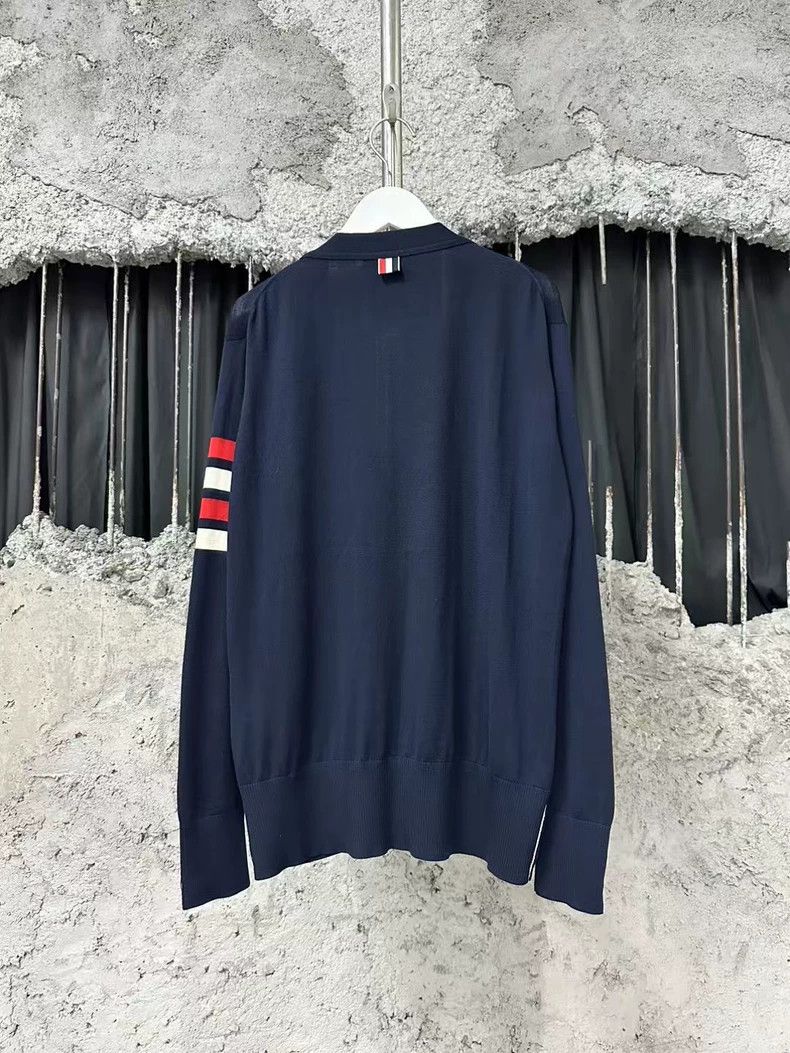 Thom Browne Thom Browne Wool Cardigan in Navy Blue Size US M / EU 48-50 / 2 - 2 Thumbnail