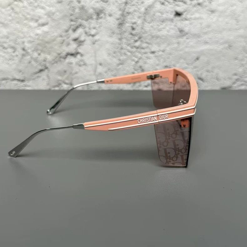Dior Dior Vintage Sunglasses with Case Size ONE SIZE - 4 Thumbnail