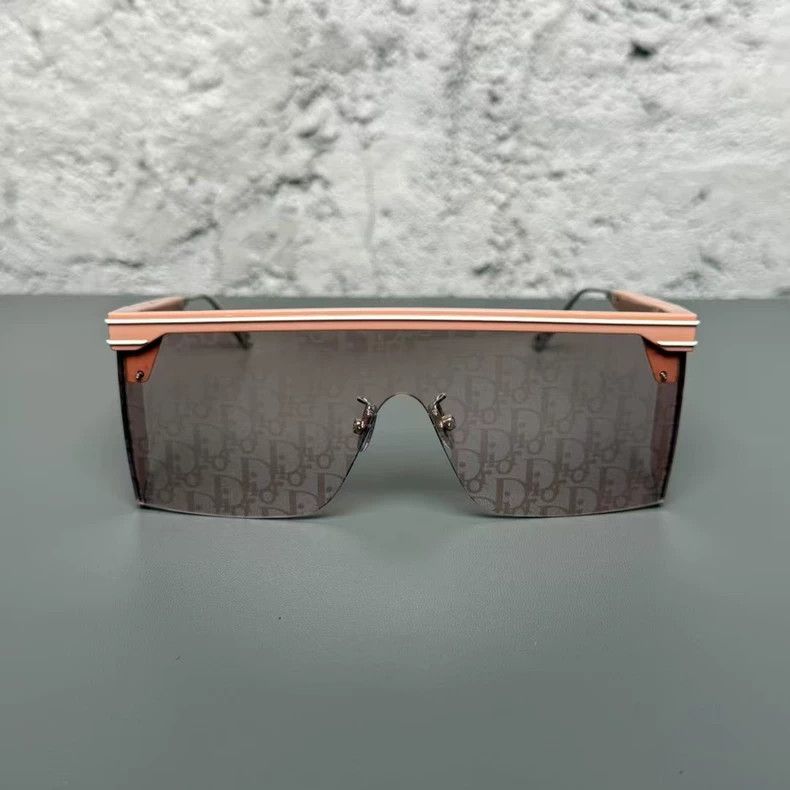 Dior Dior Vintage Sunglasses with Case Size ONE SIZE - 2 Thumbnail