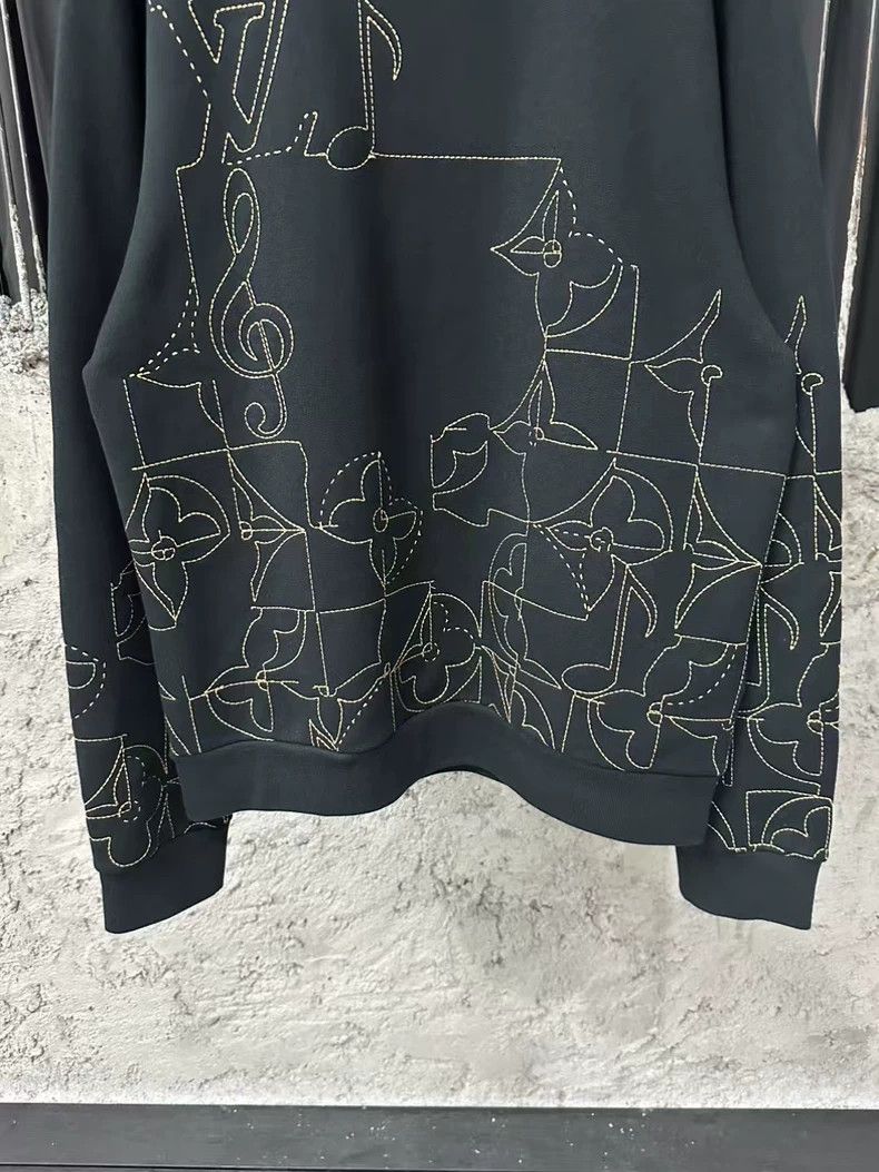 Louis Vuitton Louis Vuitton Embroidered Logo Sweatshirt Size US L / EU 52-54 / 3 - 4 Thumbnail
