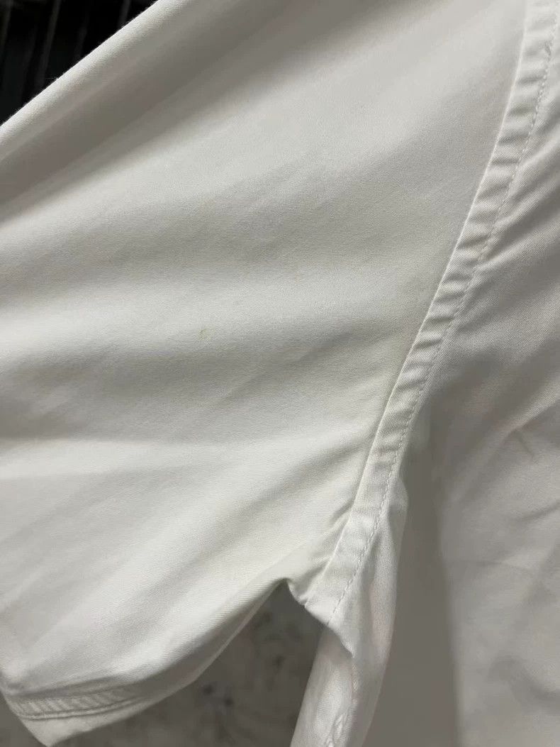 Dolce & Gabbana Dolce & Gabbana White Shirt with Butterfly Embroidery Size US M / EU 48-50 / 2 - 9 Thumbnail
