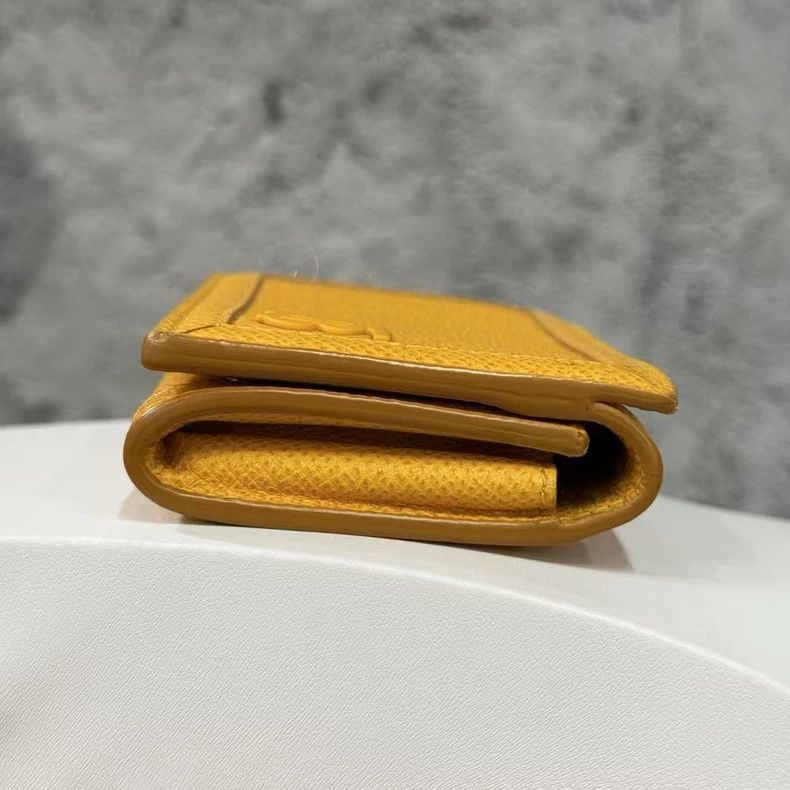 Burberry Burberry Wallet in Bright Yellow Color Size ONE SIZE - 3 Thumbnail
