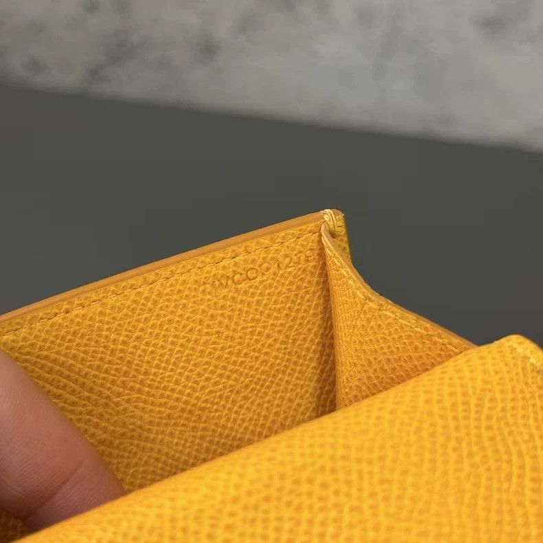 Burberry Burberry Wallet in Bright Yellow Color Size ONE SIZE - 7 Thumbnail
