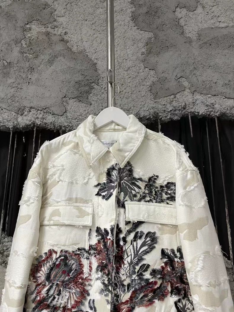 Dior Dior Denim Jacket with Floral Design Size US S / EU 44-46 / 1 - 3 Thumbnail