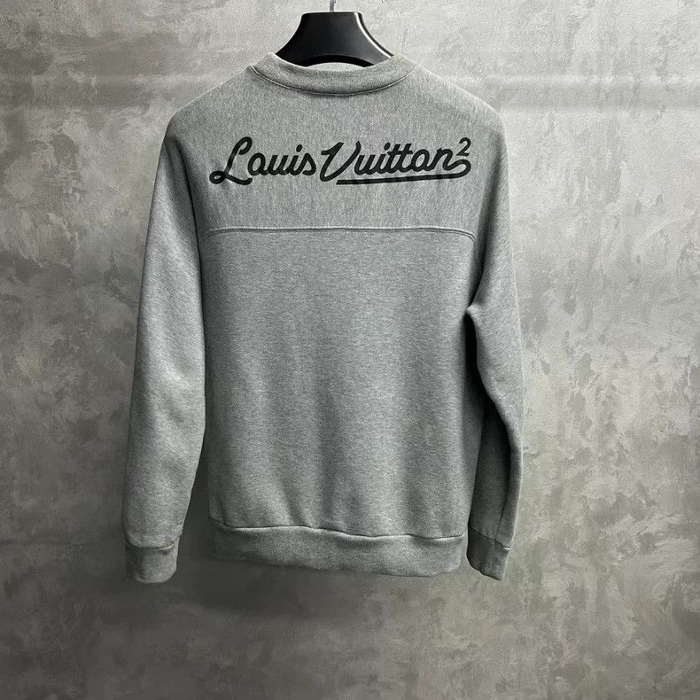 Louis Vuitton Louis Vuitton Grey Heart Logo Sweatshirt Size US XS / EU 42 / 0 - 2 Thumbnail