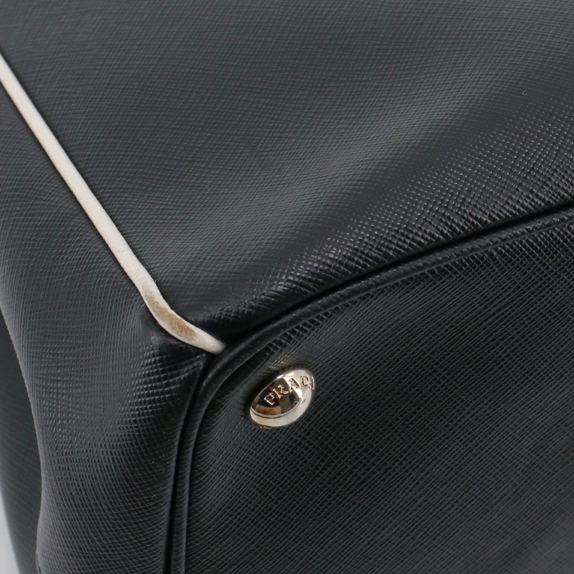 Prada PRADA - Prada Galleria handbag in black grained leather Size ONE SIZE - 9 Thumbnail